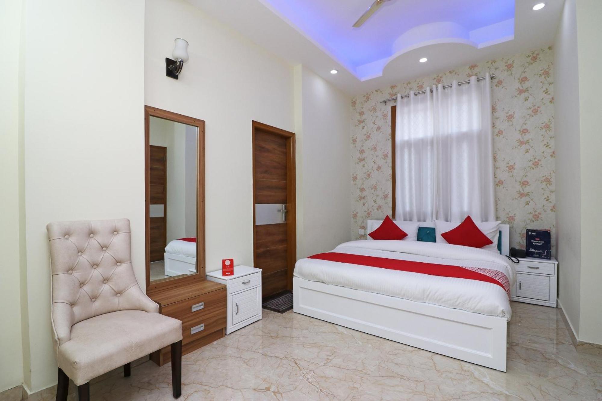Hotel O The Grand Palace Ghaziabad Luaran gambar