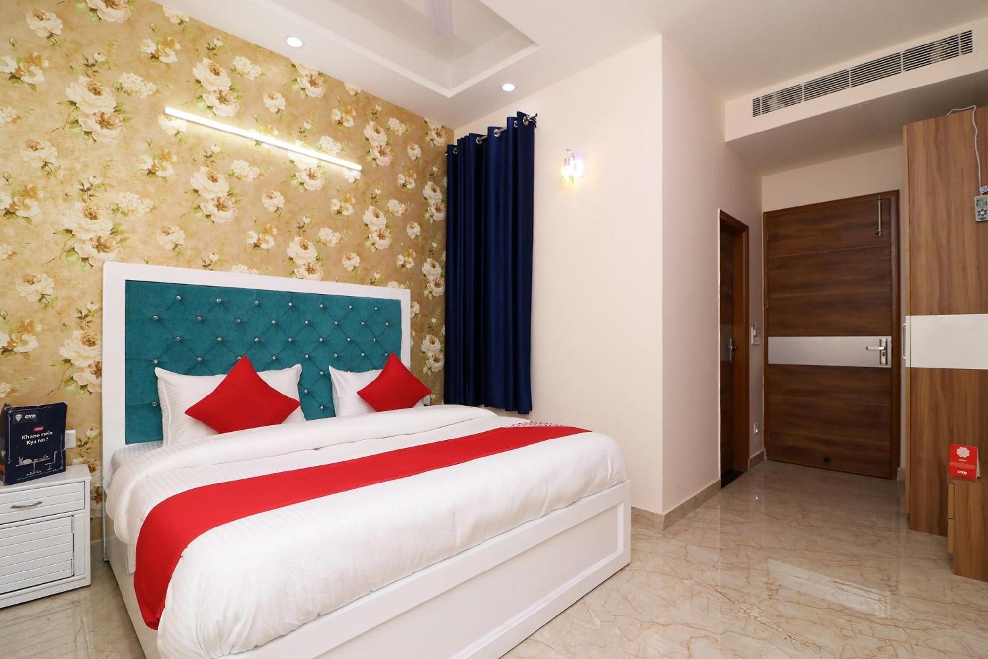 Hotel O The Grand Palace Ghaziabad Luaran gambar