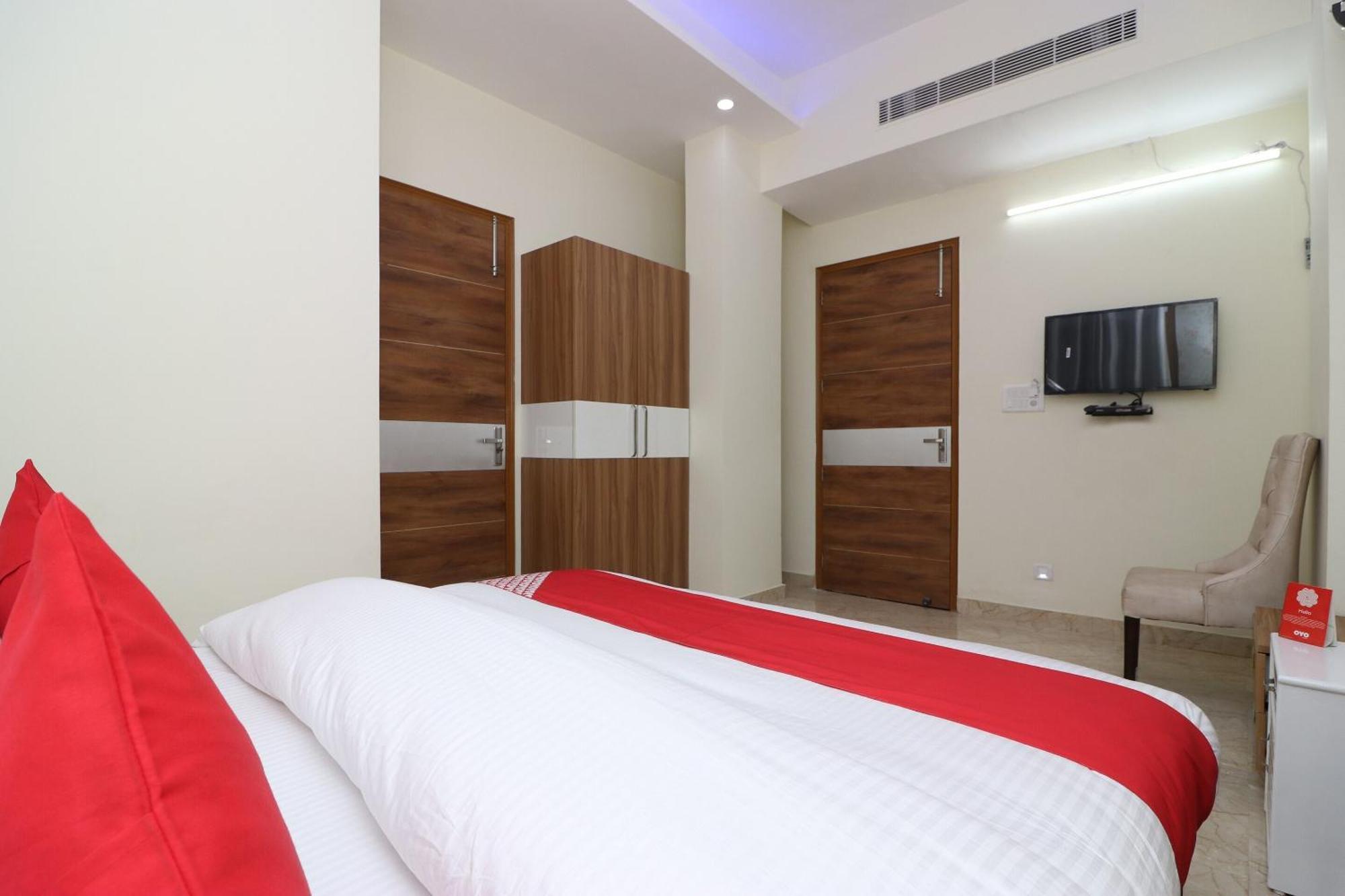 Hotel O The Grand Palace Ghaziabad Luaran gambar